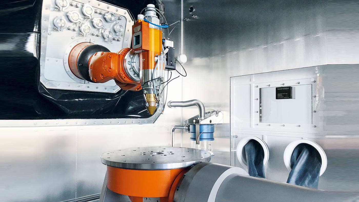 Laser metal deposition with KUKA robots